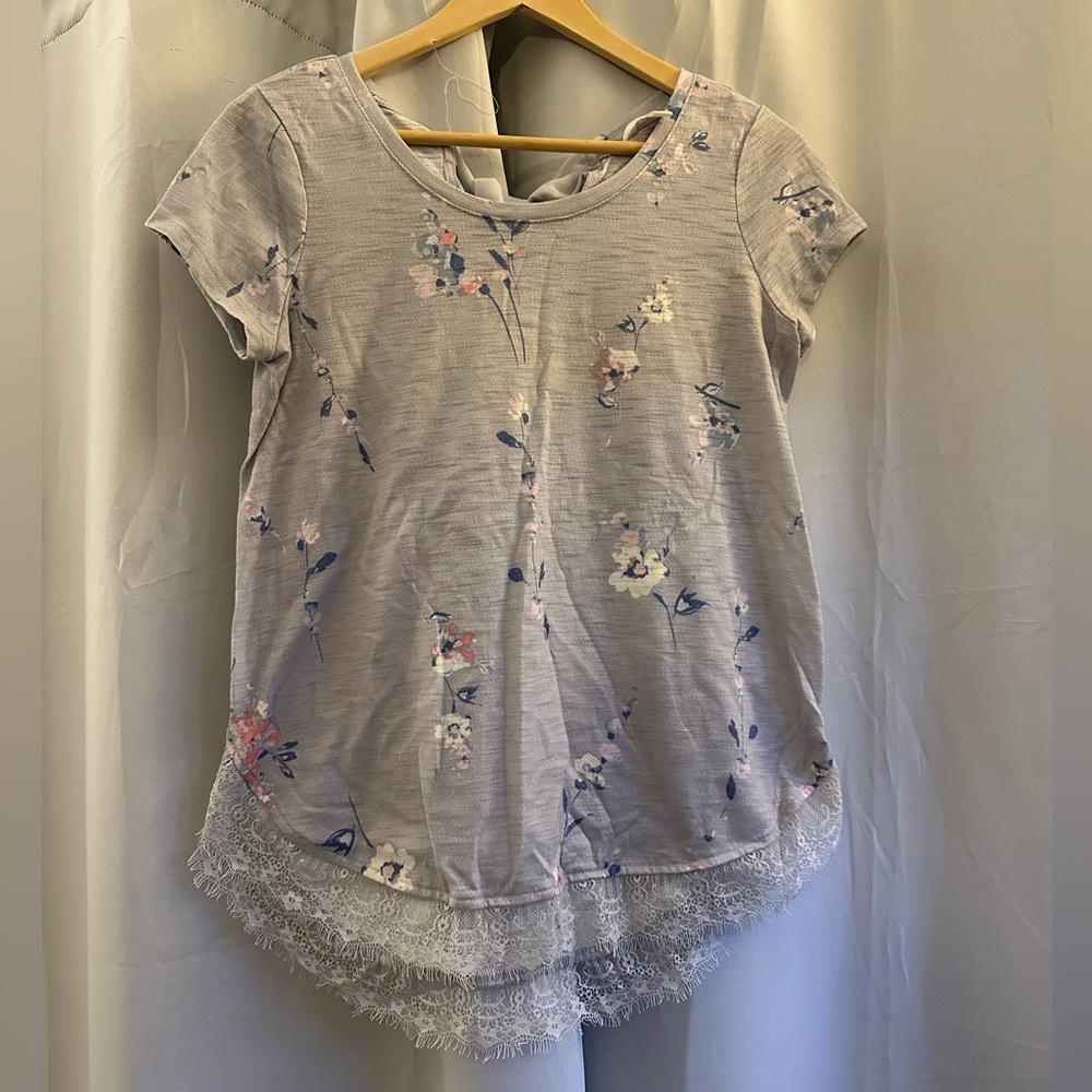 Floral top